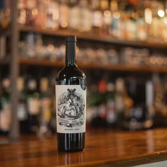 Vino Tinto Cordero con Piel de Lobo Malbec / 750 ml