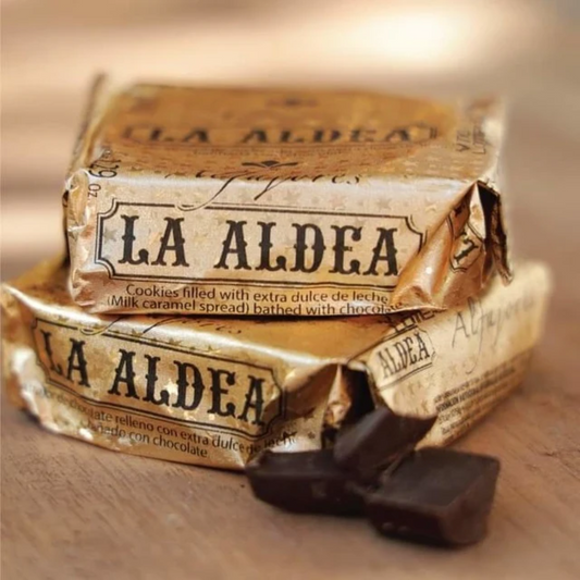 Alfajores de Chocolate con Dulce de Leche La Aldea – Pack de 12 (780 g / 27.51 oz)